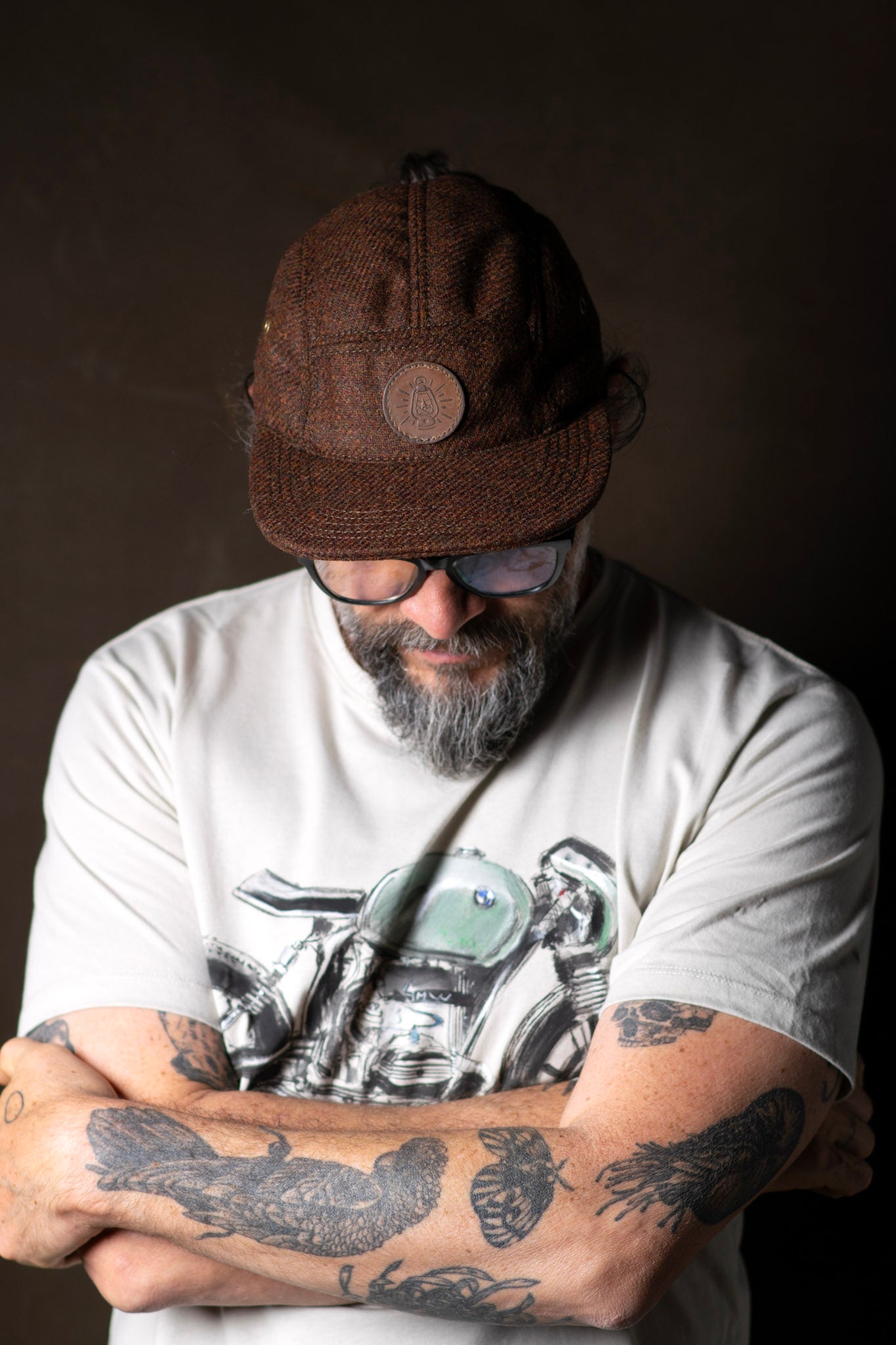 Gorra 5 paneles de paño café - The Mountain Atelier