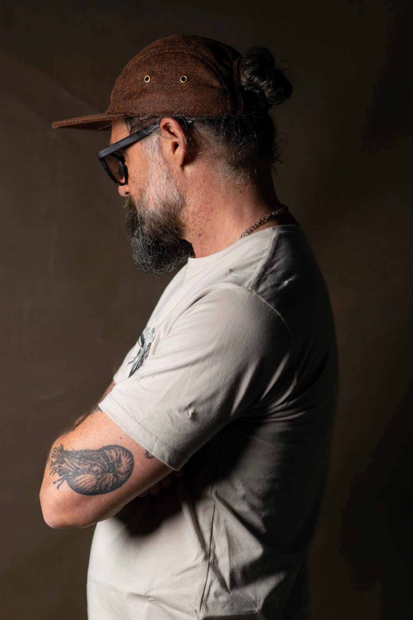 Gorra 5 paneles de paño café - The Mountain Atelier