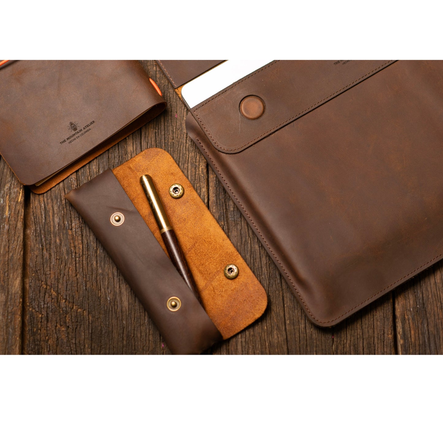 Estuche para lapices en cuero Avellana - The Mountain Atelier