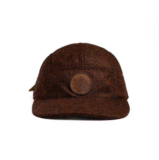Gorra 5 paneles de paño café - The Mountain Atelier