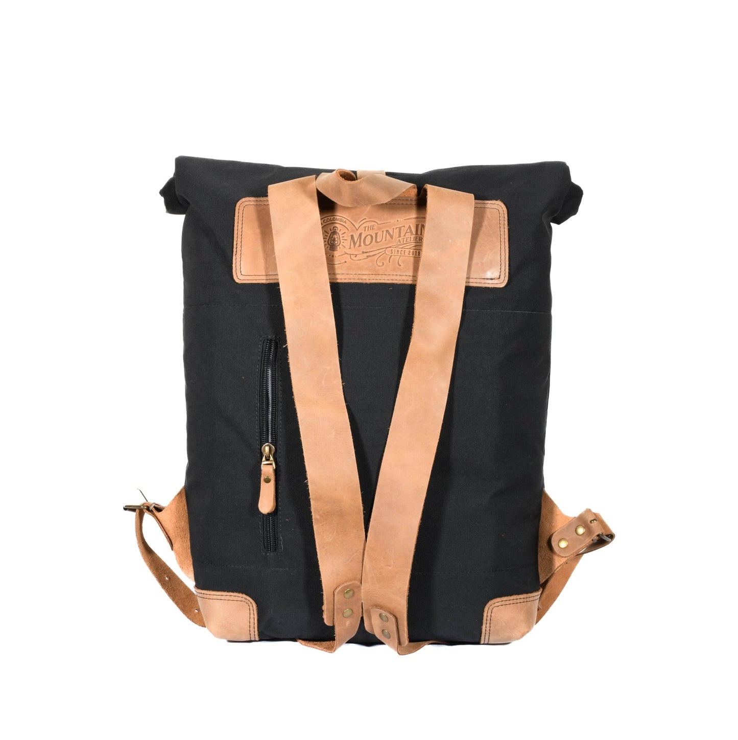 Mochila grande impermeable de color Negro - The Mountain Atelier