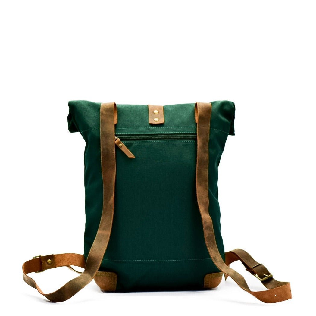 Bolso pequeño impermeable de color verde - The Mountain Atelier